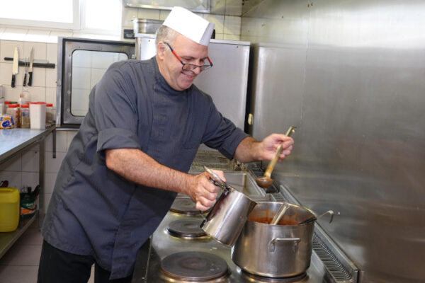 Les Cheveux d'Argent- Cuisine chef coq - Maison de repos Résidences services Jalhay